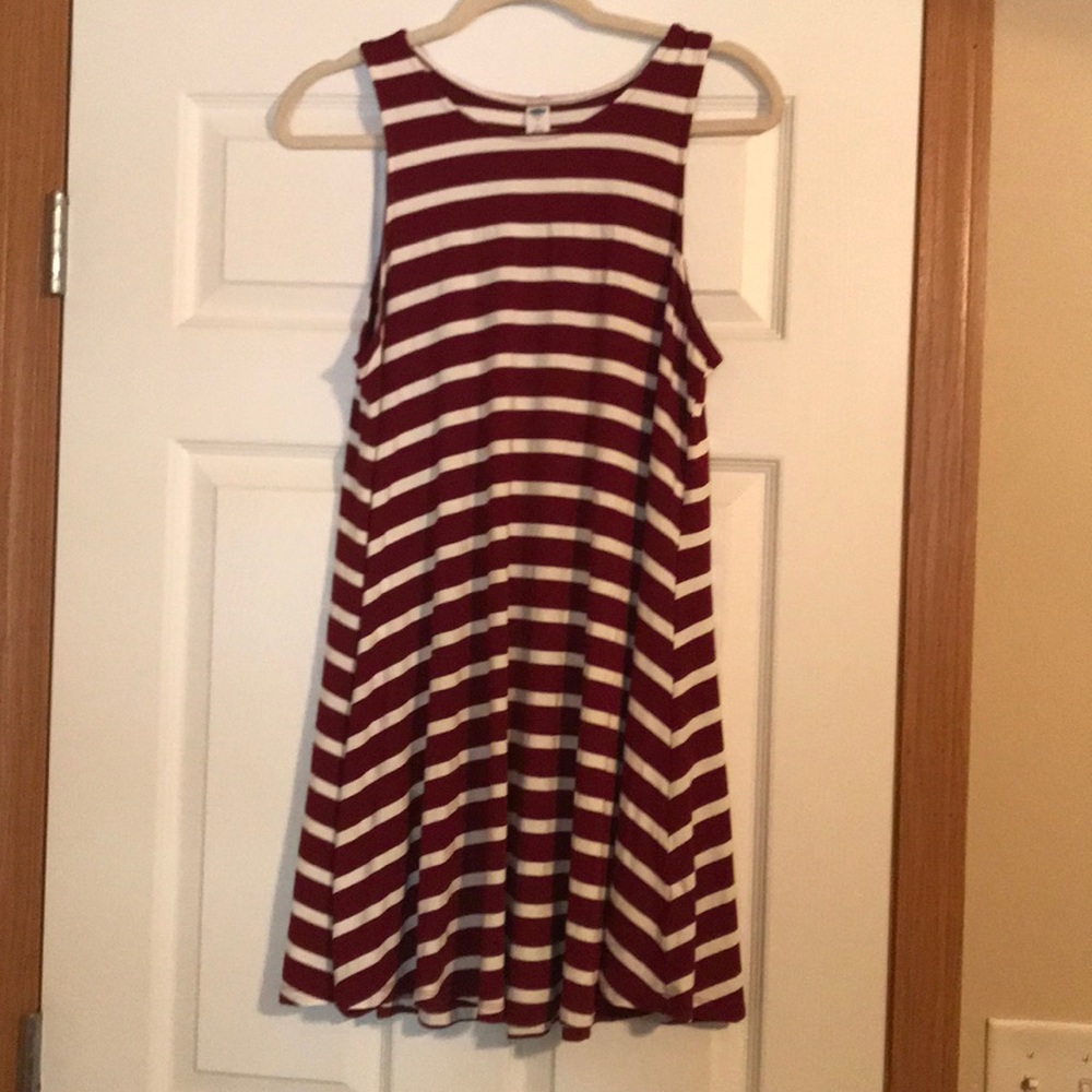 Old Navy Petrie Red and white stripped dress